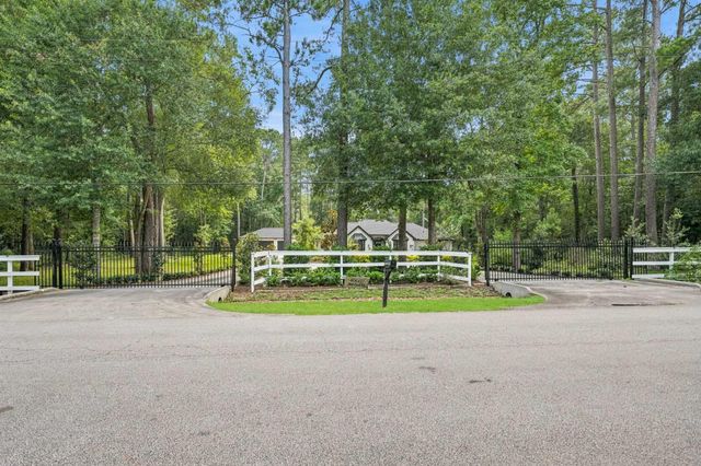 40607 Mill Creek Road, Magnolia, TX 77354