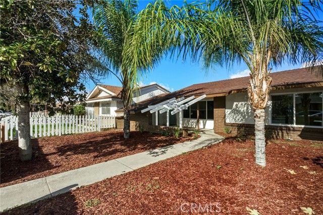 438 Gardenia Circle, Hemet, CA 92543