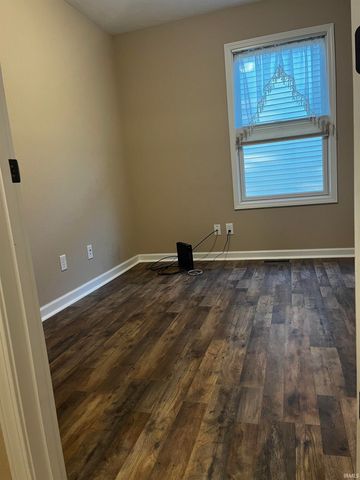 1217 Park Meadows Drive, Goshen, IN 46526