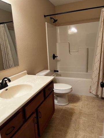 1217 Park Meadows Drive, Goshen, IN 46526