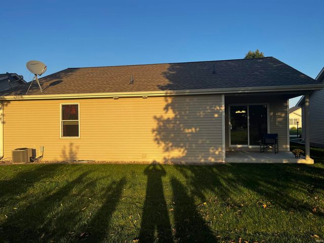 1217 Park Meadows Drive, Goshen, IN 46526
