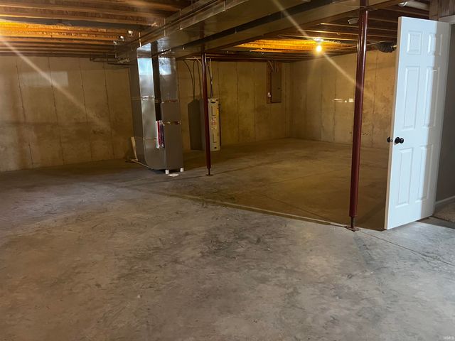 1217 Park Meadows Drive, Goshen, IN 46526