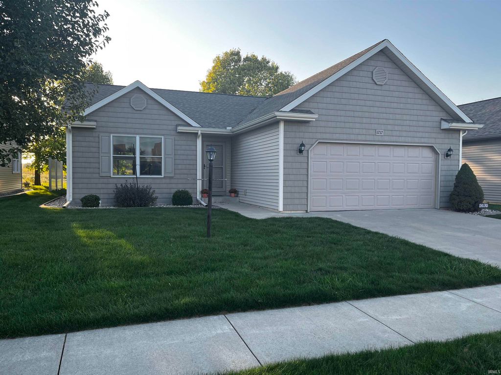 1217 Park Meadows Drive, Goshen, IN 46526