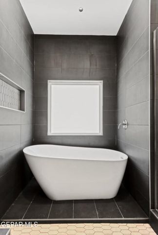 6061 Summer Ridge, Sunland Park, NM 88008