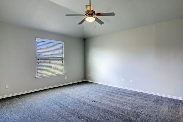 3021 Cantabria St, Corpus Christi, TX 78415