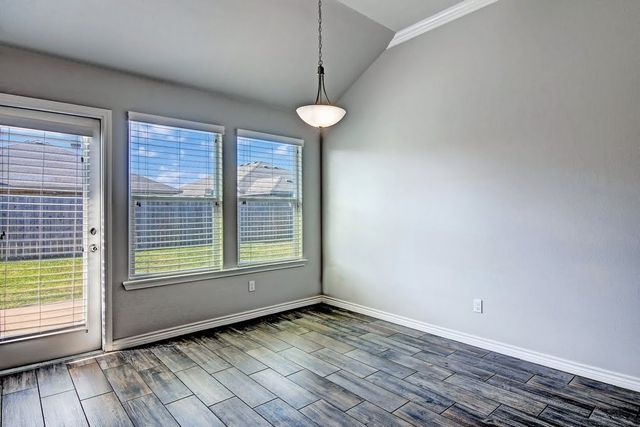 3021 Cantabria St, Corpus Christi, TX 78415