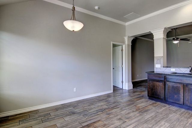 3021 Cantabria St, Corpus Christi, TX 78415