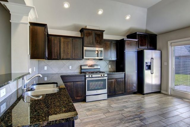 3021 Cantabria St, Corpus Christi, TX 78415