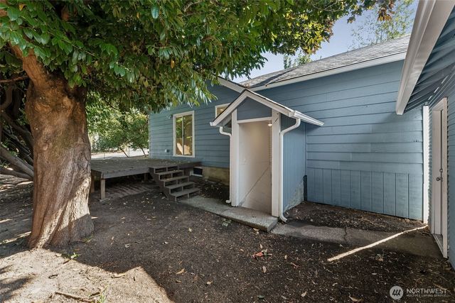 1616 11th Street, Bremerton, WA 98337