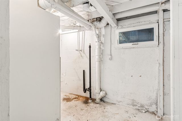 1616 11th Street, Bremerton, WA 98337