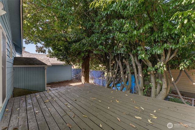 1616 11th Street, Bremerton, WA 98337