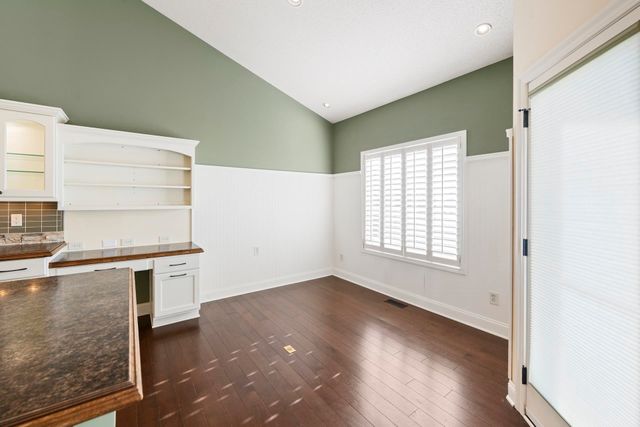 3810 N Rutgers Ct, Maize, KS 67101