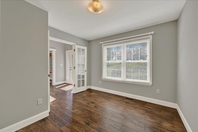 24 LANDAU DR, Westminster, MD 21157