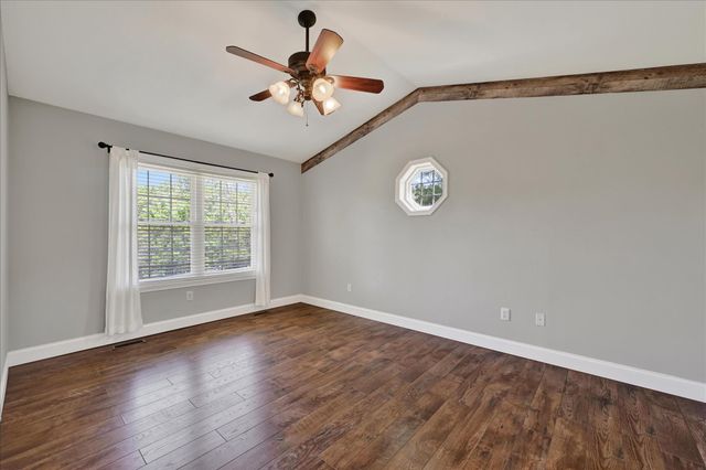 24 LANDAU DR, Westminster, MD 21157