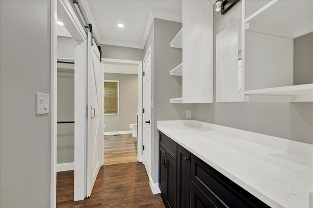 24 LANDAU DR, Westminster, MD 21157