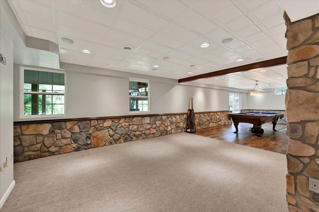 24 LANDAU DR, Westminster, MD 21157