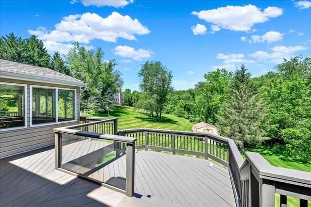 24 LANDAU DR, Westminster, MD 21157