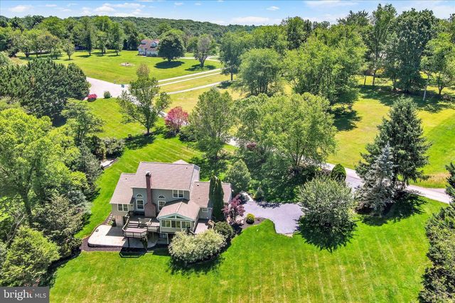 24 LANDAU DR, Westminster, MD 21157