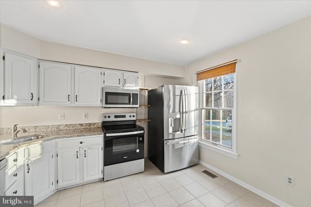 3969 PEPPERIDGE CT, Woodbridge, VA 22192