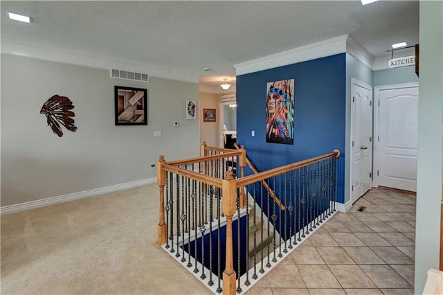 801 NE Sonora Valley Circle, Blue Springs, MO 64014