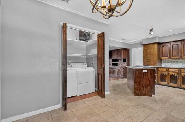 1516 Francis Street, Carrollton, TX 75006
