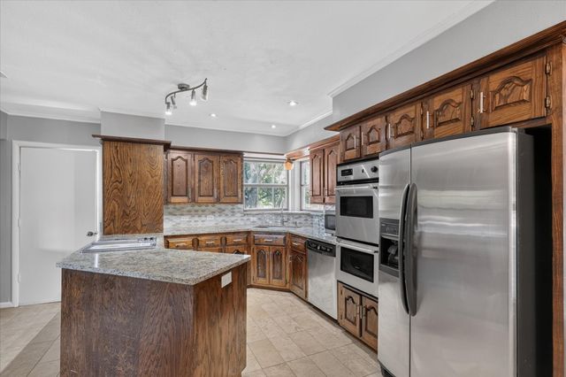 1516 Francis Street, Carrollton, TX 75006