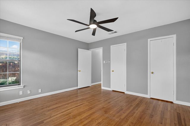 1516 Francis Street, Carrollton, TX 75006