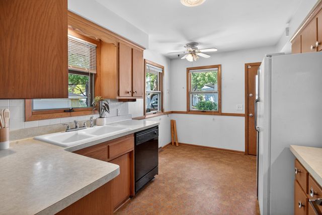 2819 Nash Road, Brooklyn Center, MN 55430