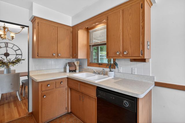 2819 Nash Road, Brooklyn Center, MN 55430