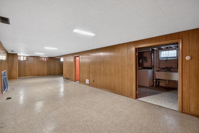 2819 Nash Road, Brooklyn Center, MN 55430