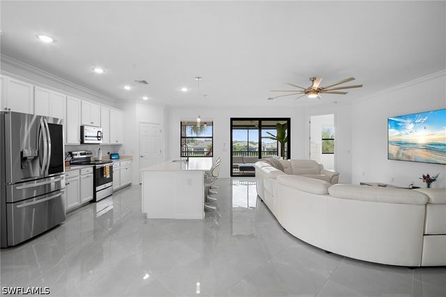 11879 Arboretum Run DR 201, Fort Myers, FL 33913