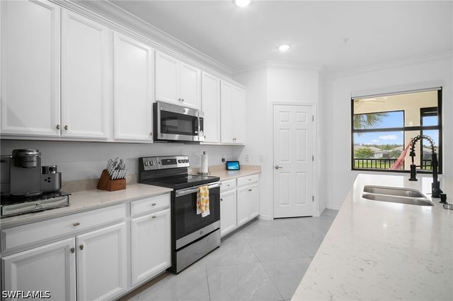 11879 Arboretum Run DR 201, Fort Myers, FL 33913