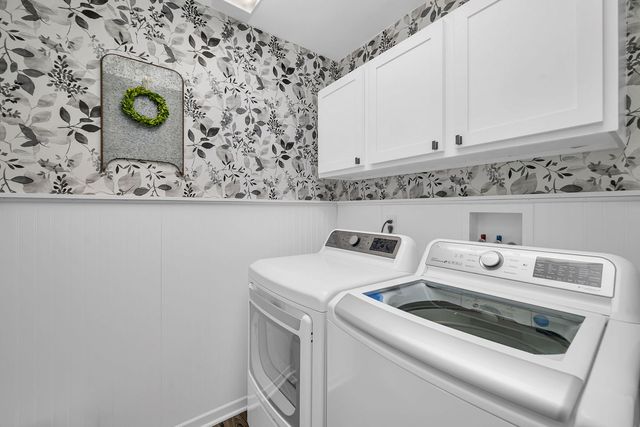 702 Kentshire Drive, Yorkville, IL 60560