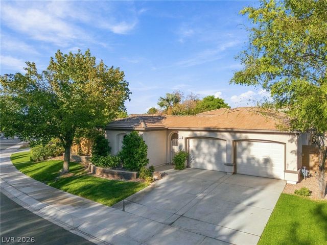 26 Fountainhead Circle, Henderson, NV 89052