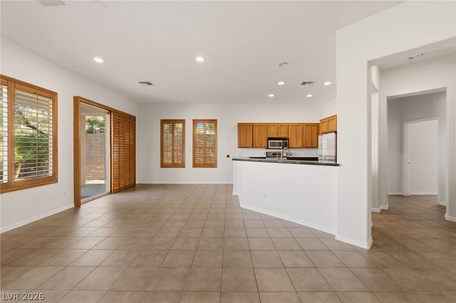 26 Fountainhead Circle, Henderson, NV 89052