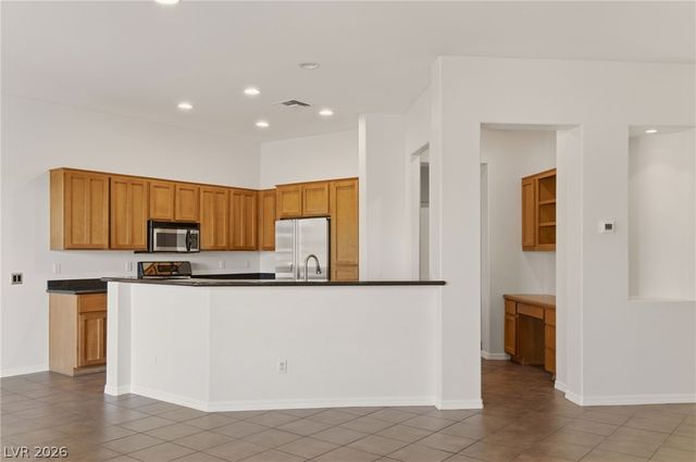 26 Fountainhead Circle, Henderson, NV 89052
