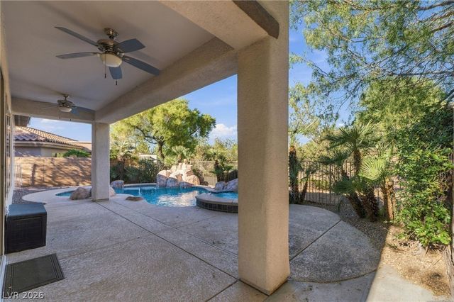26 Fountainhead Circle, Henderson, NV 89052