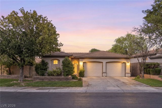 26 Fountainhead Circle, Henderson, NV 89052