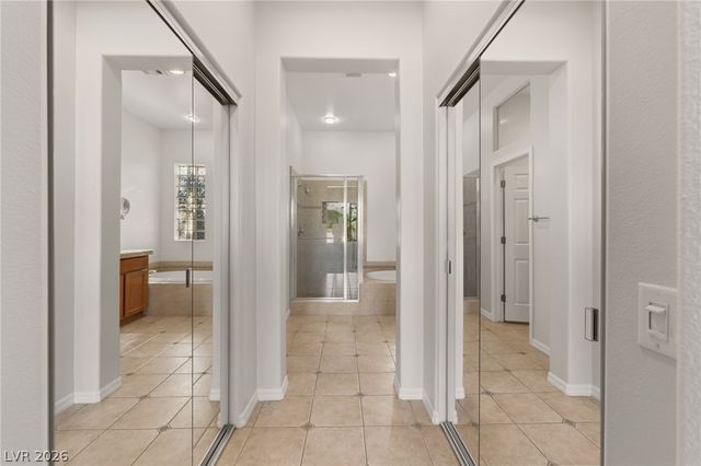 26 Fountainhead Circle, Henderson, NV 89052