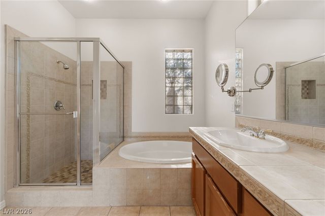 26 Fountainhead Circle, Henderson, NV 89052