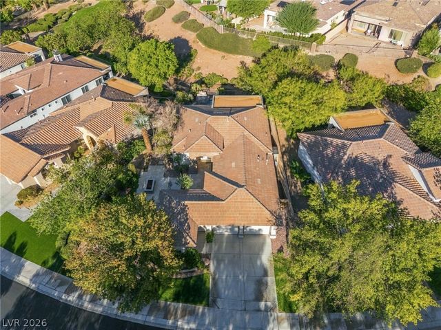 26 Fountainhead Circle, Henderson, NV 89052