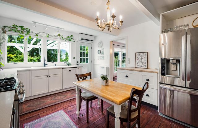 1295 Lime Kiln Road, Charlotte, VT 05445