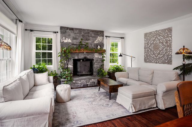 1295 Lime Kiln Road, Charlotte, VT 05445