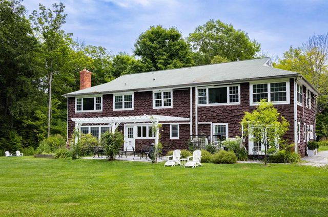 1295 Lime Kiln Road, Charlotte, VT 05445