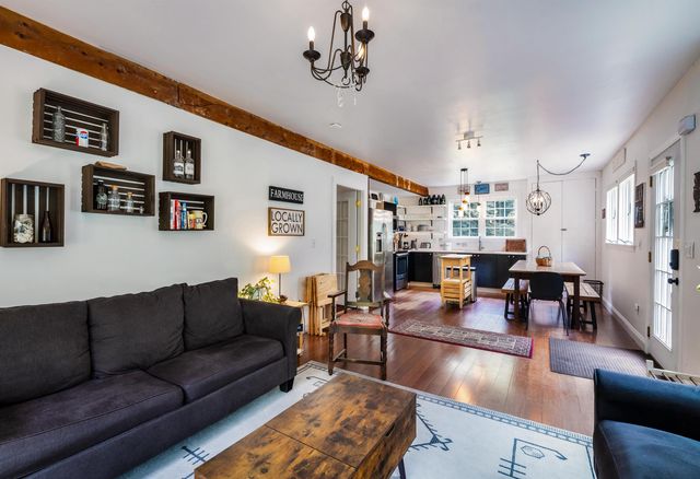 1295 Lime Kiln Road, Charlotte, VT 05445