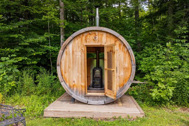 1295 Lime Kiln Road, Charlotte, VT 05445