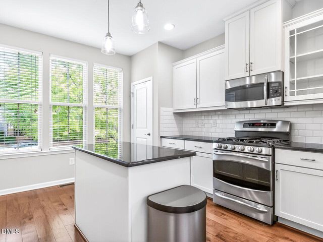 5617 Wade Park, Raleigh, NC 27607