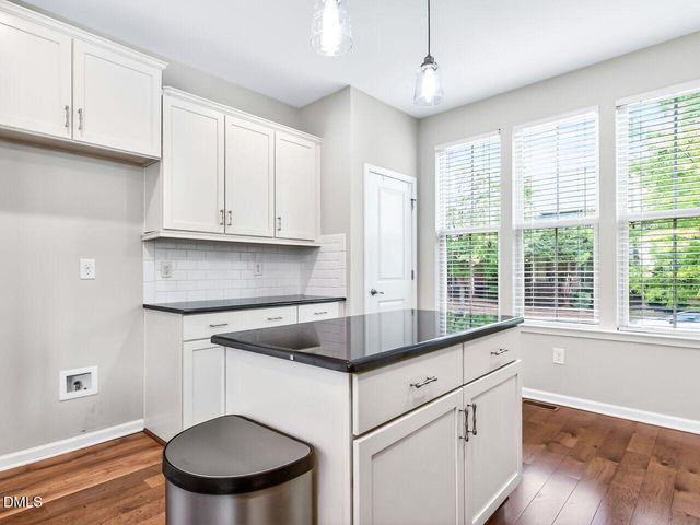 5617 Wade Park, Raleigh, NC 27607