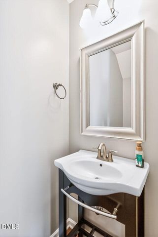 5617 Wade Park, Raleigh, NC 27607