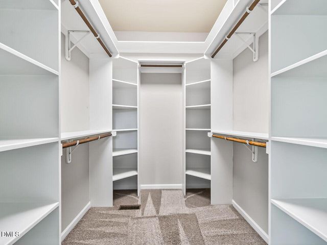 5617 Wade Park, Raleigh, NC 27607